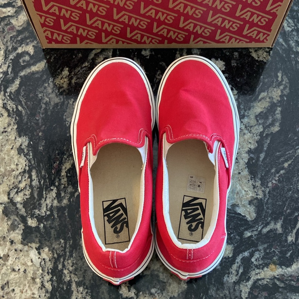 Women’s Classic Red Vans Sz 7.5 - Picture 7 of 8